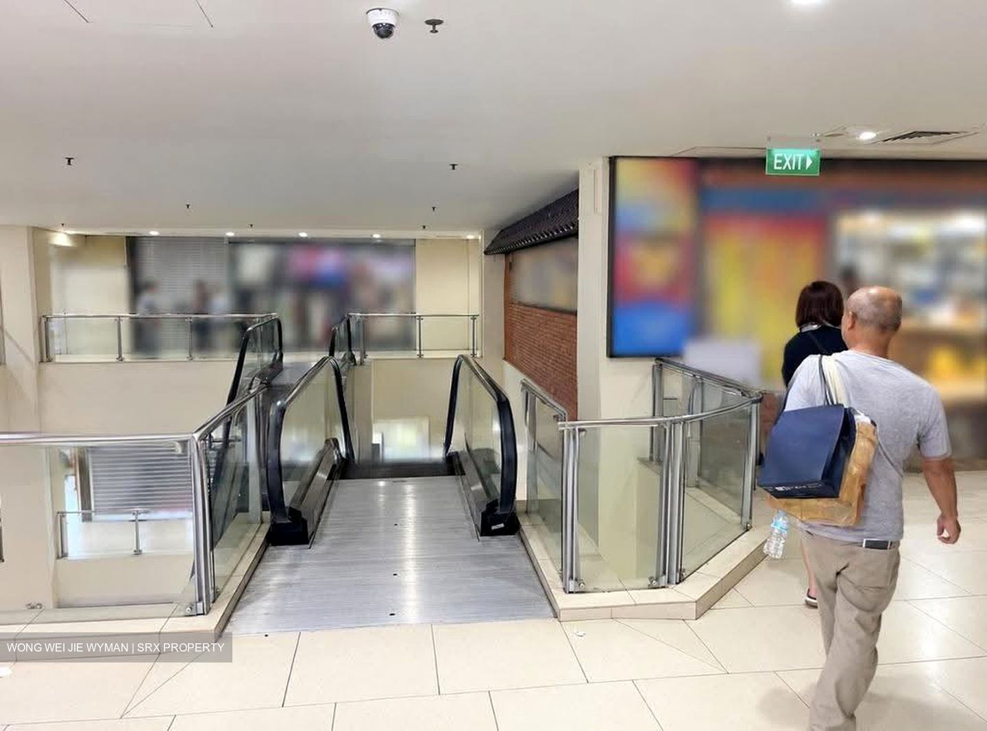 Lucky Plaza (D9), Retail #615081771